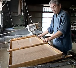 Traditional papermaking video
